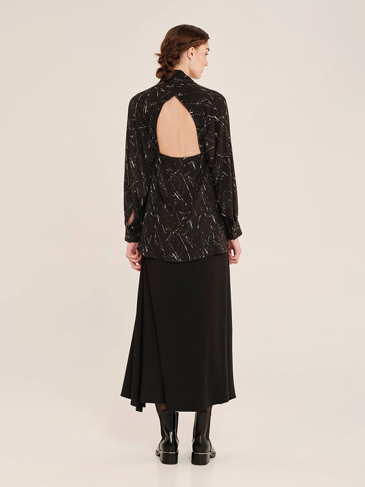 Shirt with Crossed Open Back