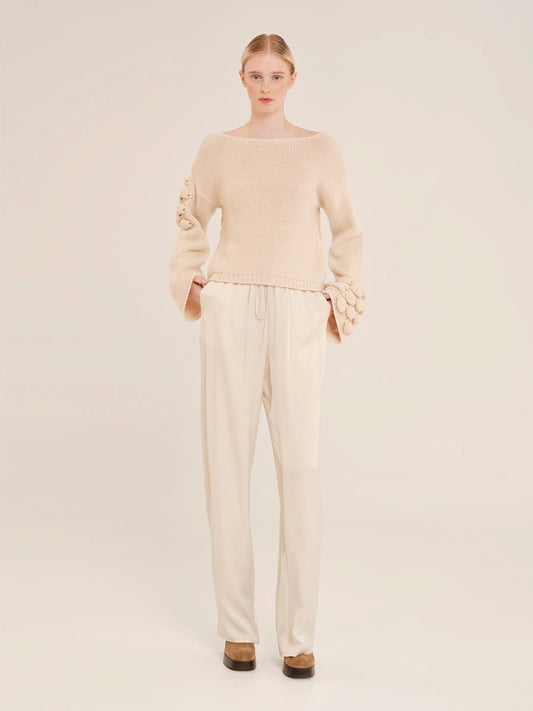 Sensitive Hug - Knitted Blouse