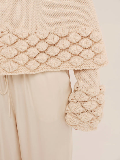 Sensitive Hug - Knitted Blouse