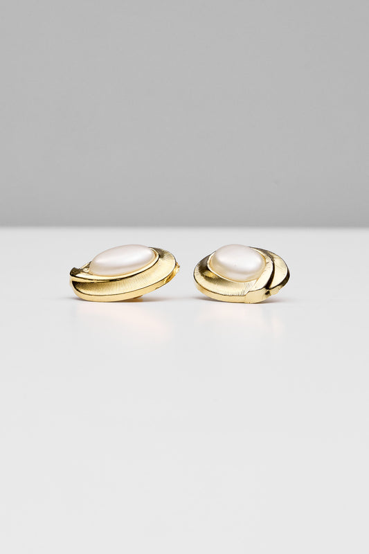 Vintage Pearl Earrings