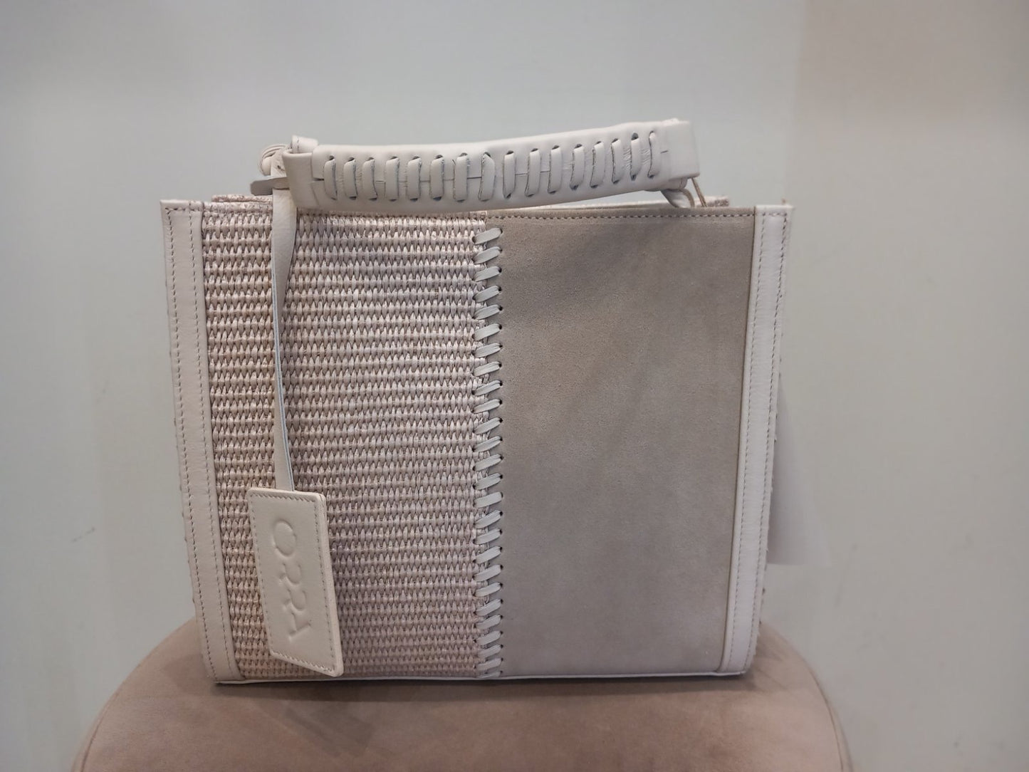 Suede-Raffia Bag - Beige