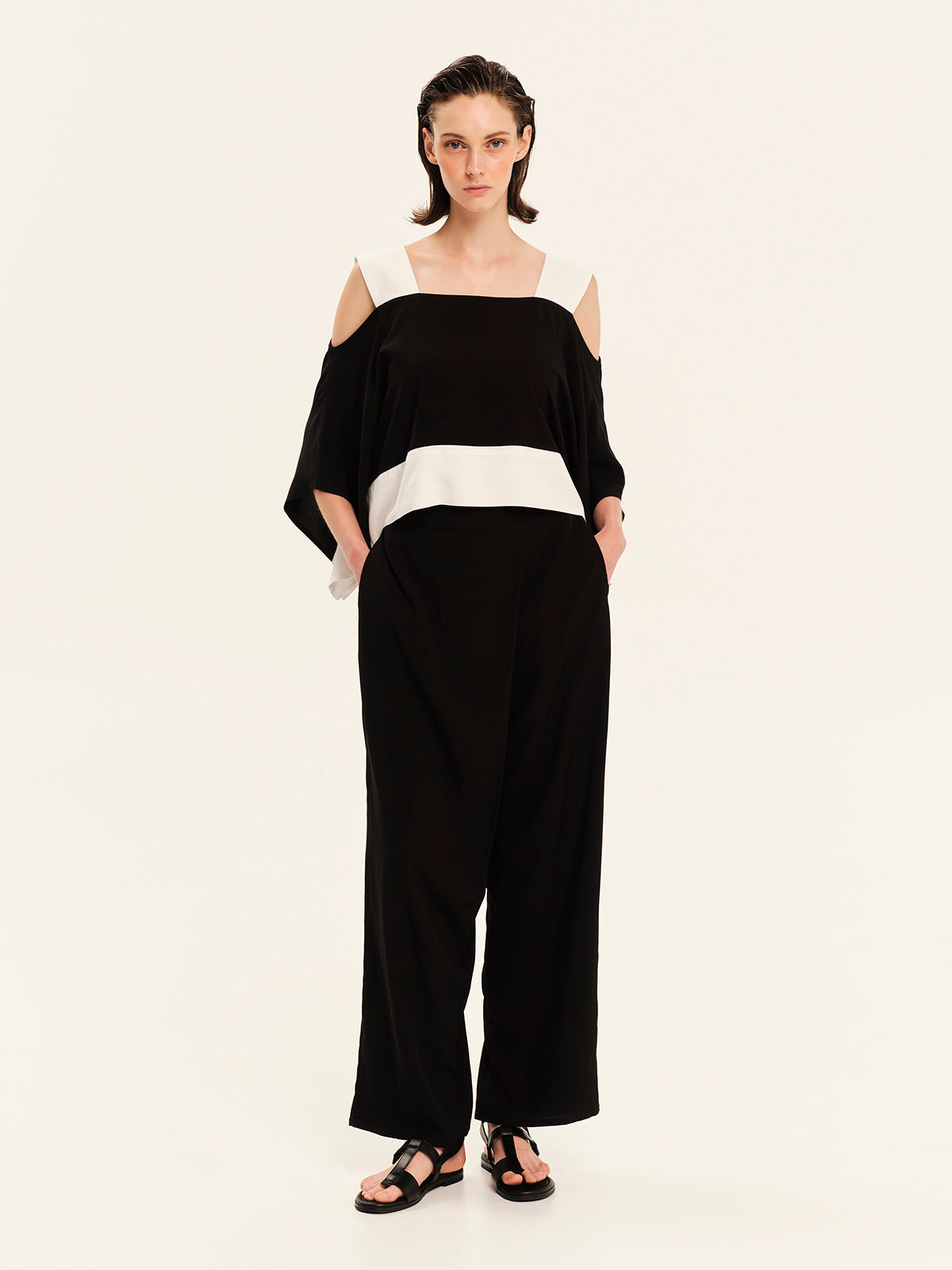 Dimensional Play Trousers